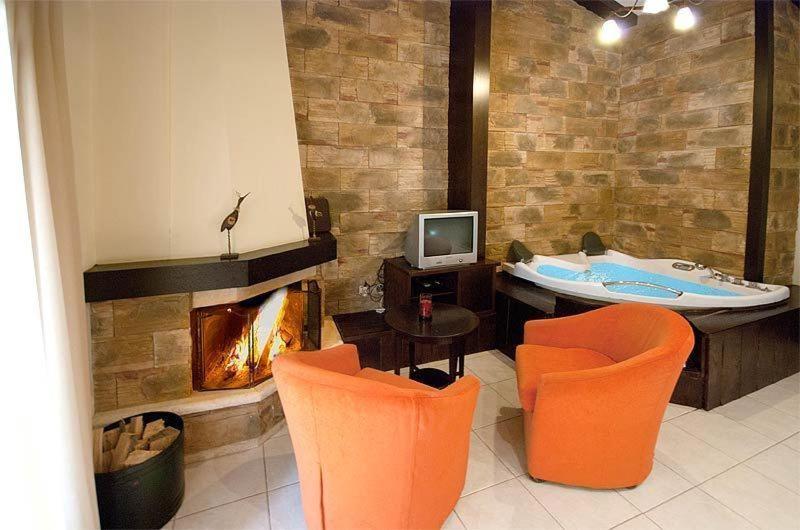Nostos Hotel Káto Loutrákion Pokój zdjęcie