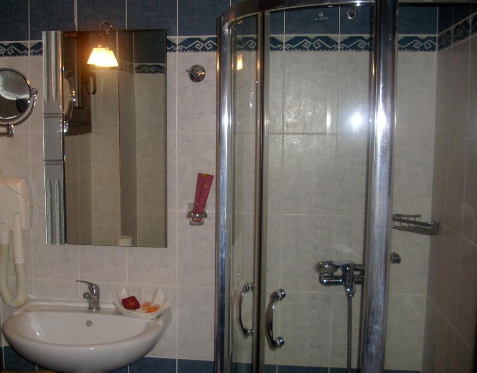 Nostos Hotel Káto Loutrákion Pokój zdjęcie