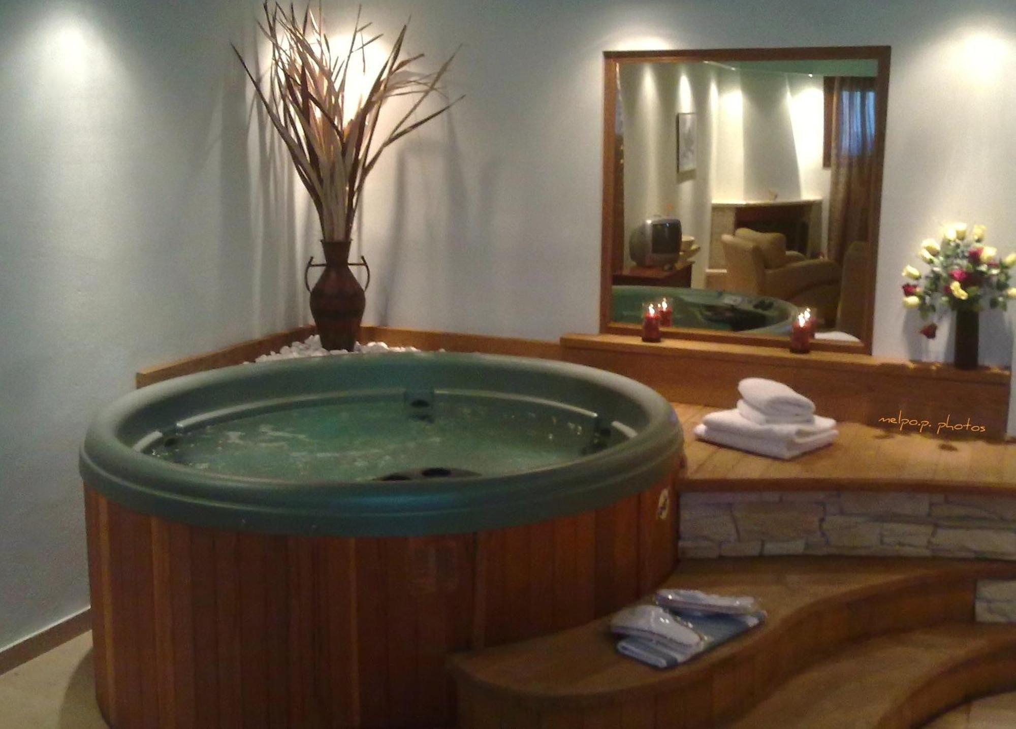Nostos Hotel Káto Loutrákion Zewnętrze zdjęcie