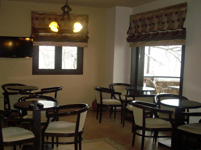 Nostos Hotel Káto Loutrákion Zewnętrze zdjęcie