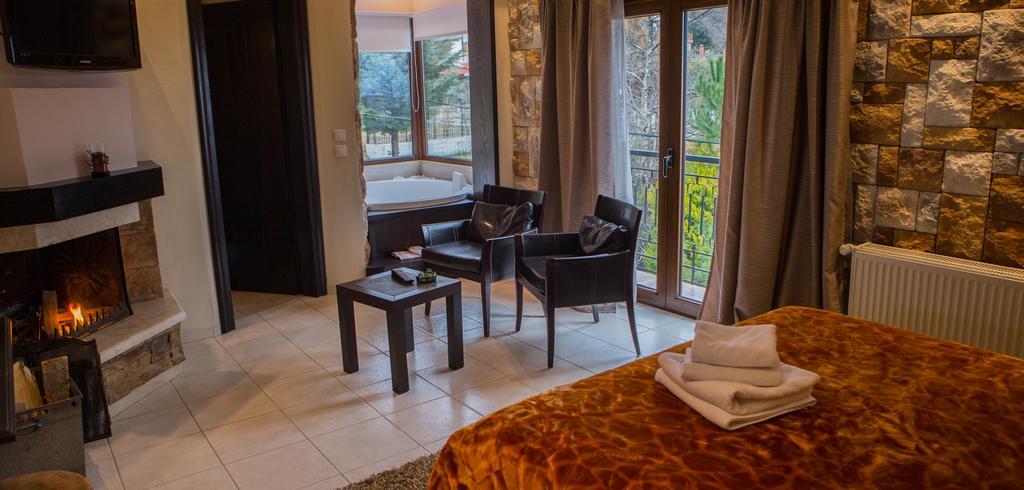 Nostos Hotel Káto Loutrákion Zewnętrze zdjęcie