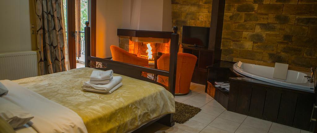 Nostos Hotel Káto Loutrákion Zewnętrze zdjęcie