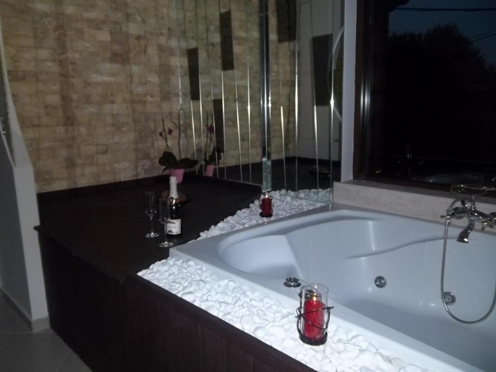 Nostos Hotel Káto Loutrákion Pokój zdjęcie