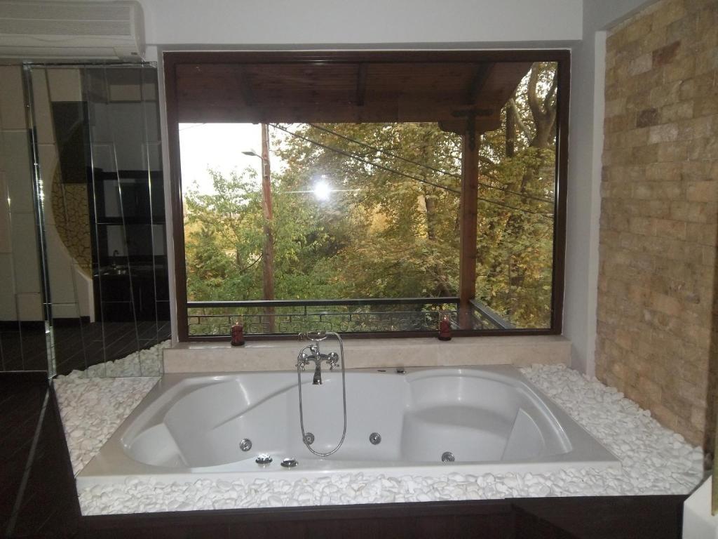 Nostos Hotel Káto Loutrákion Zewnętrze zdjęcie