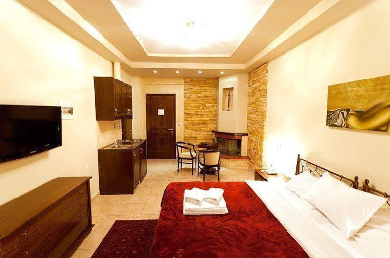Nostos Hotel Káto Loutrákion Zewnętrze zdjęcie